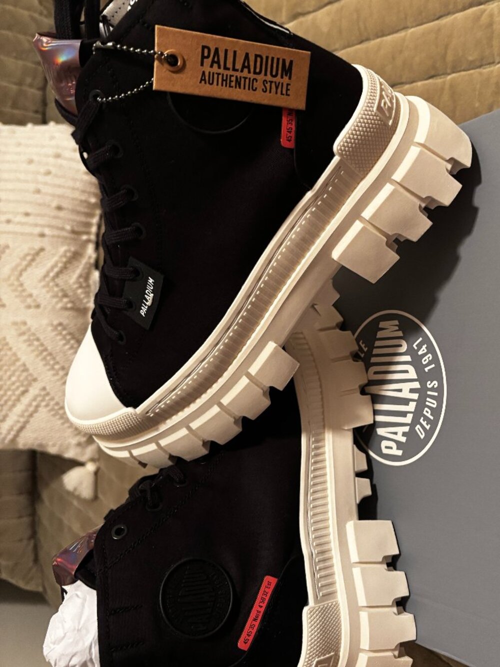 Brand New Paladium Revolt Hi Tx womens